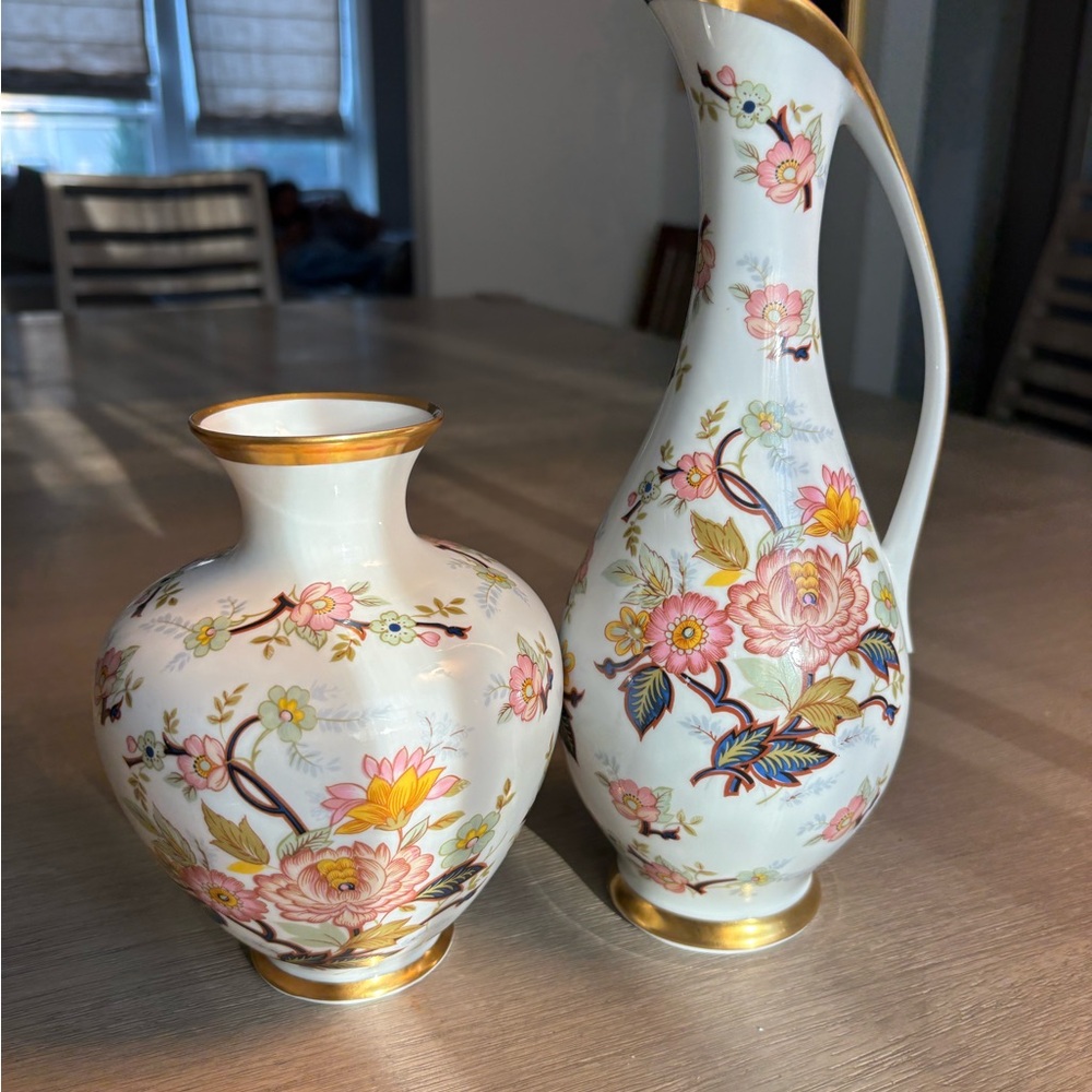 Floral Ceramic Vase Set (2) with Gold Accents
